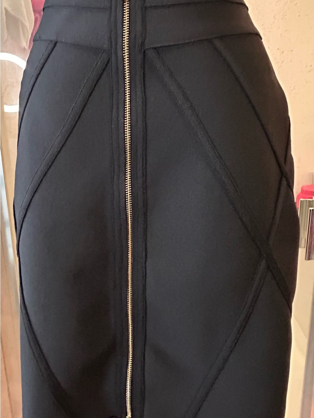 Paradox Black Structured Zip Pencil Skirt - Picture 2 of 4